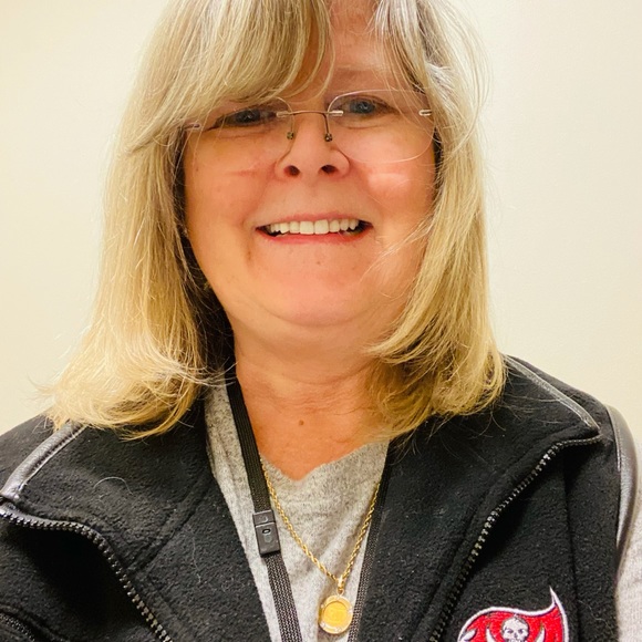 Meet your Posher, Patti - Picture 5 of 5